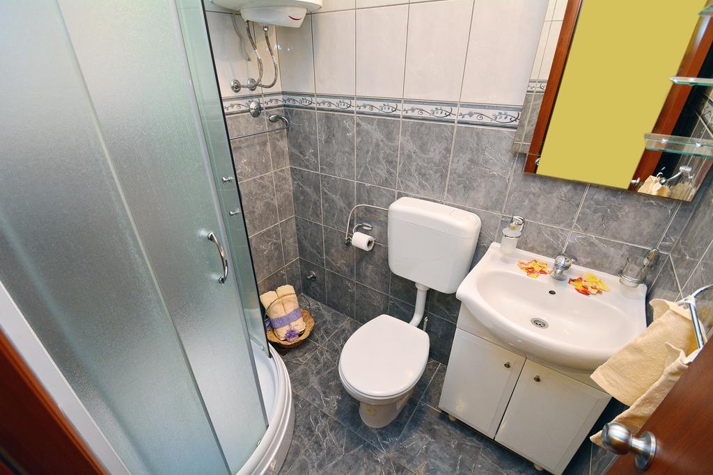 Apartments Dinko Zifra Tivat Ngoại thất bức ảnh